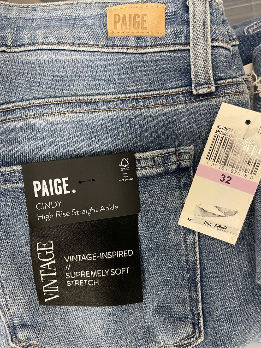 PAIGE Cindy High Waisted Denim w raw hem - Picture 3 of 3